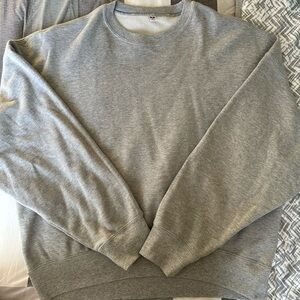 Uniqlo Women’s Crewneck Sweatshirt Gray Size M Cotton Pullover Basic Minimalist